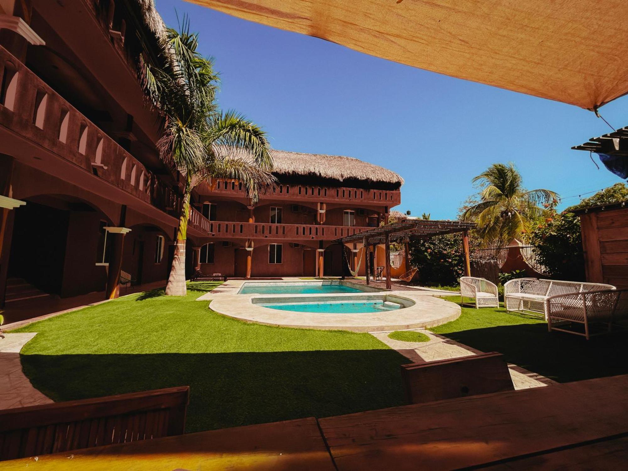 Viajero Puerto Escondido Hostel Exterior photo