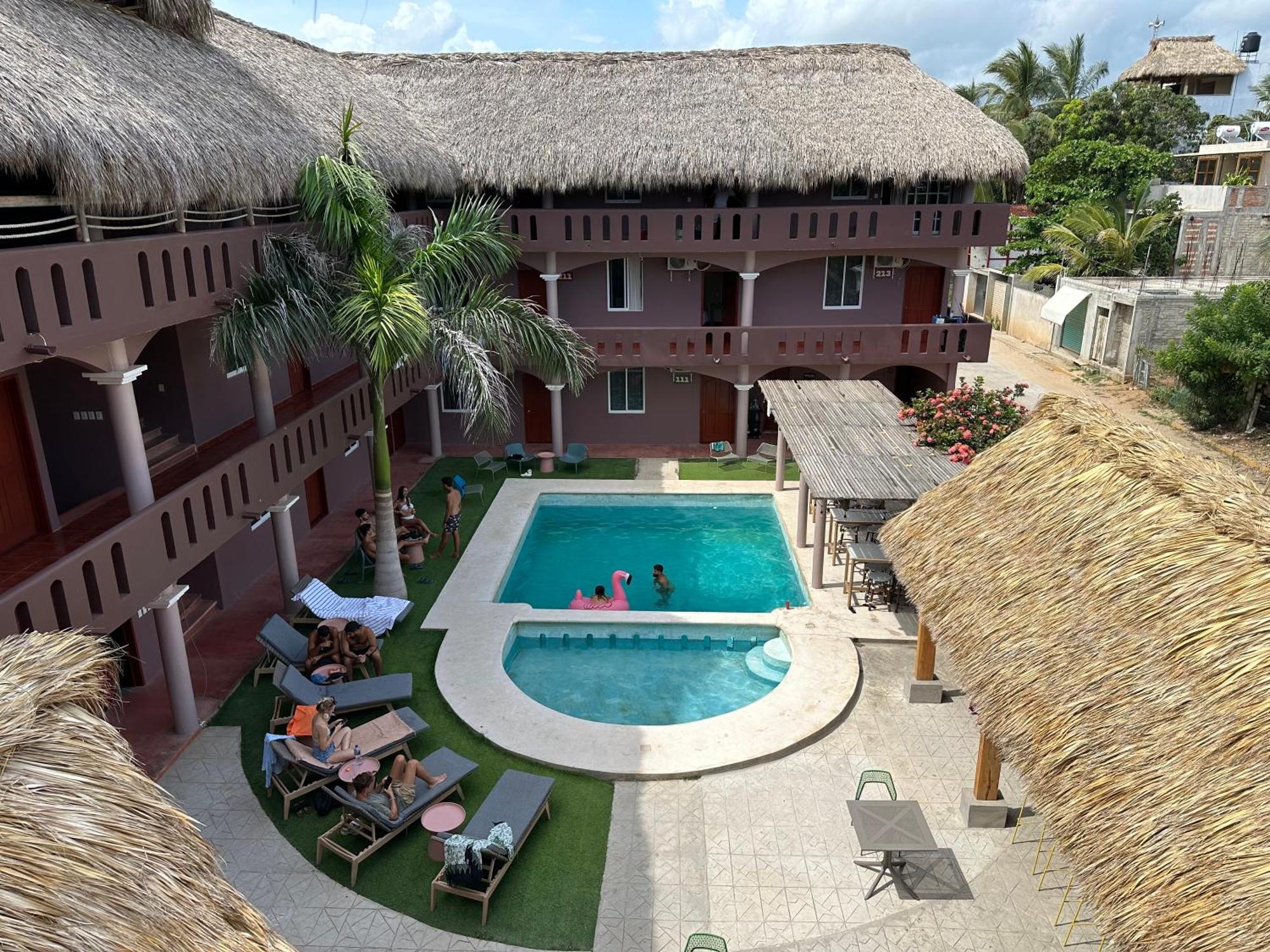 Viajero Puerto Escondido Hostel Exterior photo